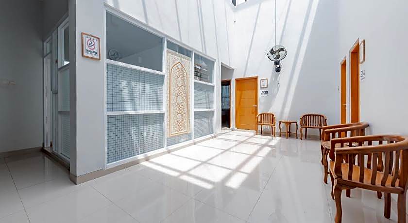 RedDoorz Syariah near DPRD Kabupaten Subang