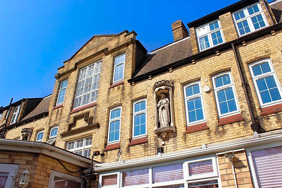 Endsleigh Park Hotel