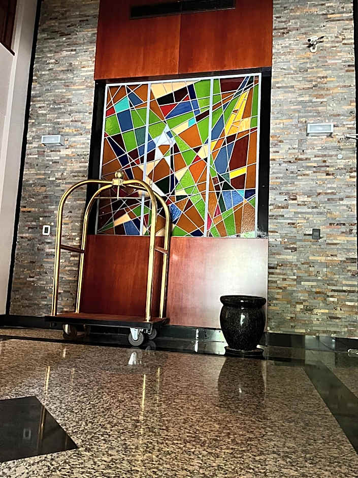 Bristol Hotel