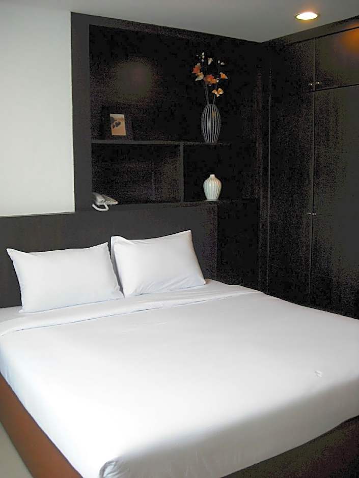 Ampo Residence Hotel