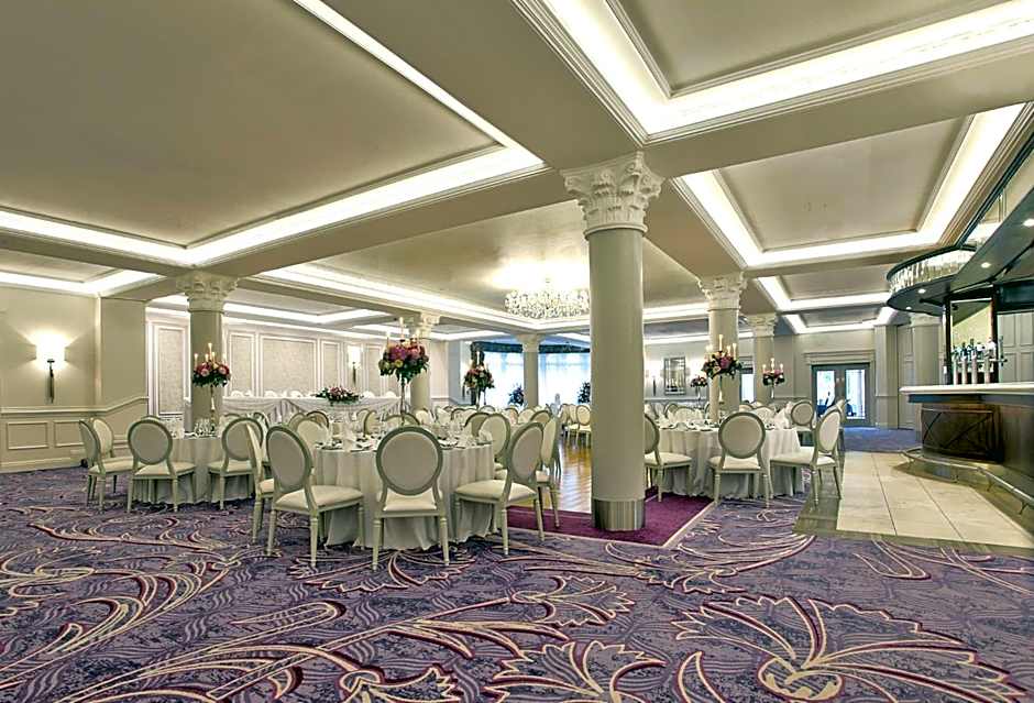 Tullyglass House Hotel