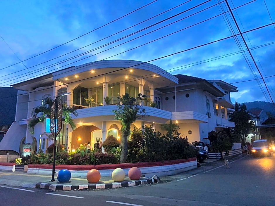 Hotel Monika by ZUZU