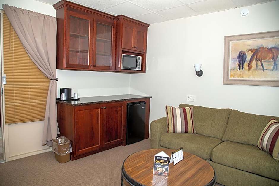 The Stables Inn & Suites