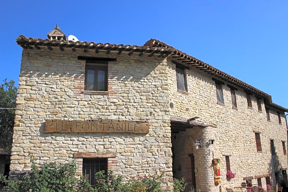 Casale Fontanile Bed and Breakfast