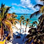 Hotel Cocoplum Beach