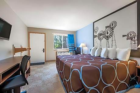 2 Queen Beds Business Room Non-Smoking