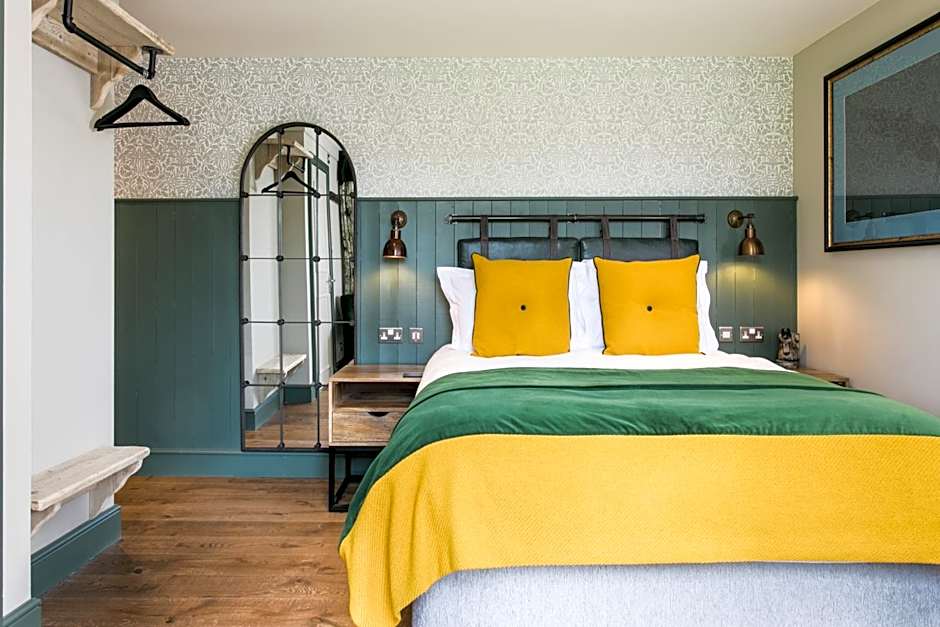 The Green Dragon Inn