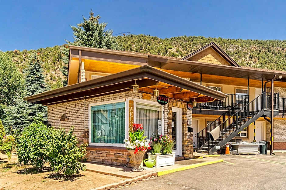 Glenwood Springs Inn