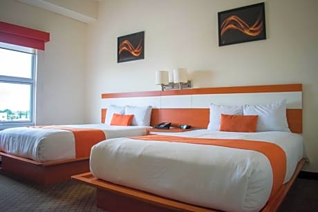 Los Herederos Hotel y Resto