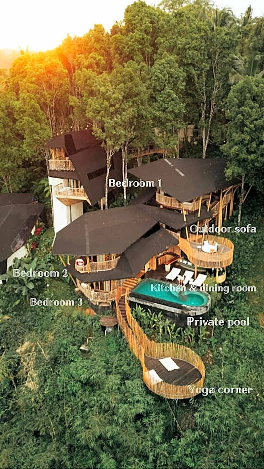 3 Bdr - Luxury Cliffside Bamboo Villa