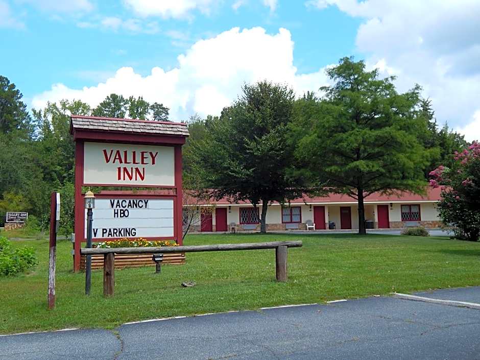 Valley Inn - Hamilton Ga
