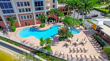 Lovers Key Resort