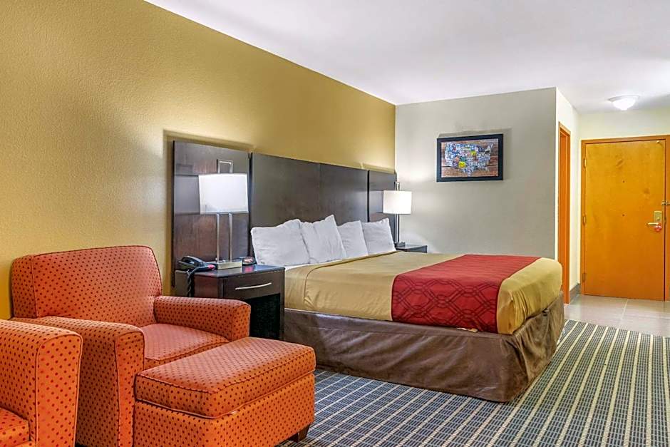 Econo Lodge Brunswick Travel Center