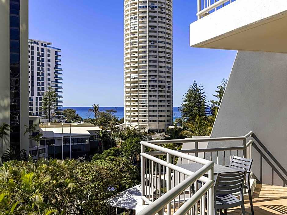 Mantra Crown Towers Surfers Paradise