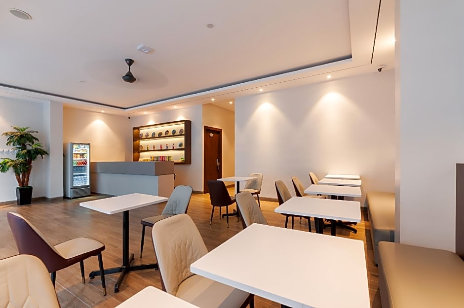 Urbanview Hotel Cengkareng Jakarta by RedDoorz