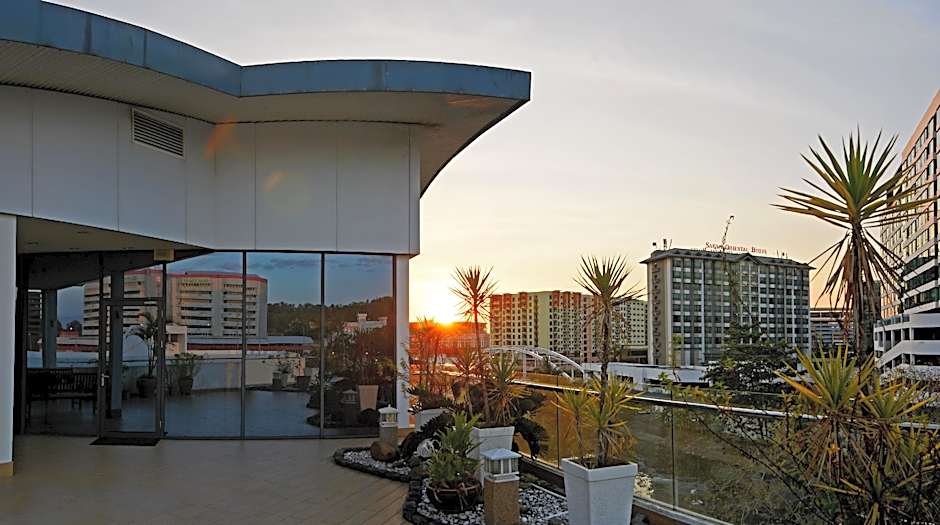 Oceania Hotel