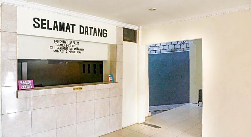 RedDoorz near Sentani Airport Jayapura