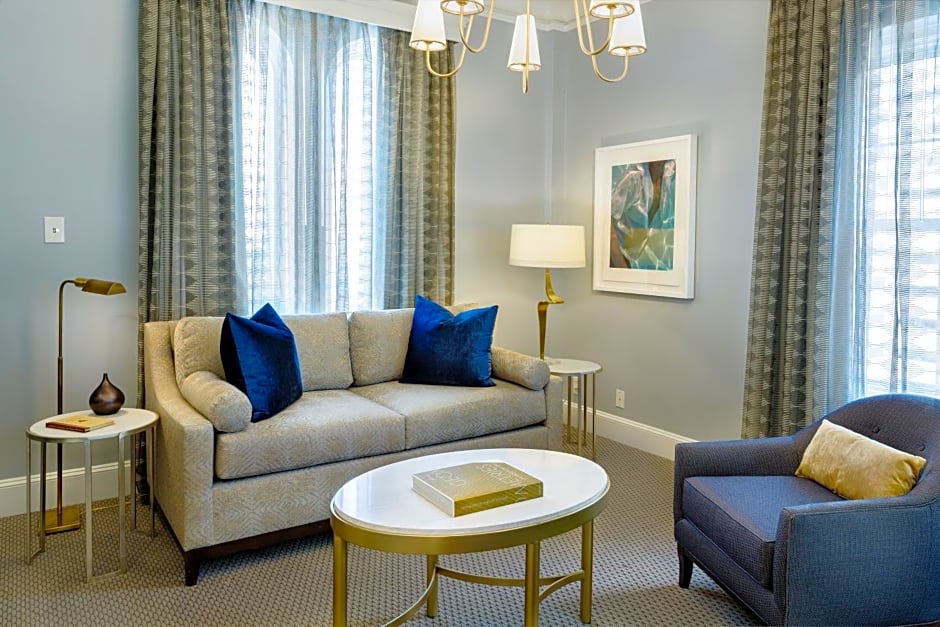 The Lancaster Hotel