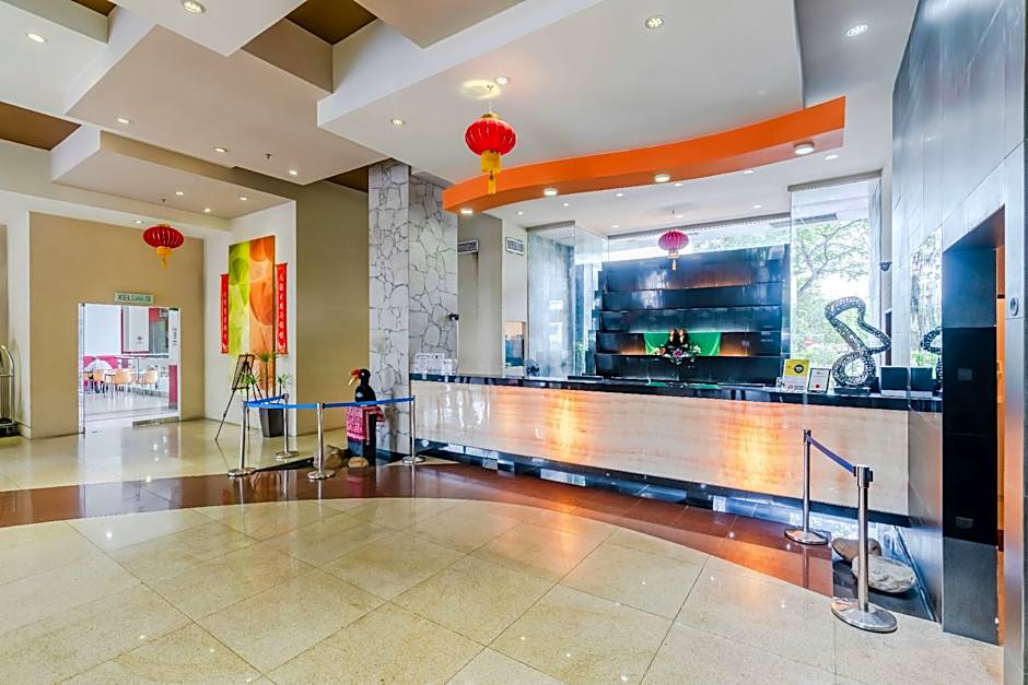 Hock Lee Hotel & Residences