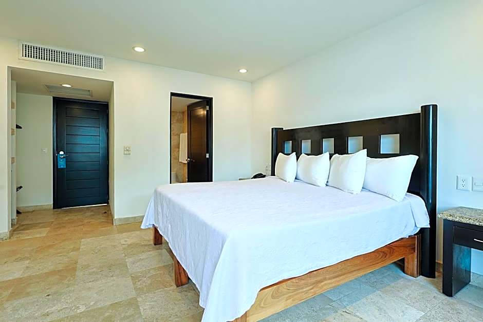 Hotel Delfin PV Beach Resort photo 11