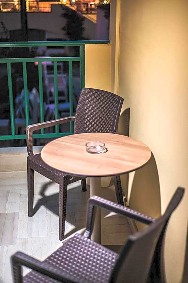 Stefania Studios by Estia