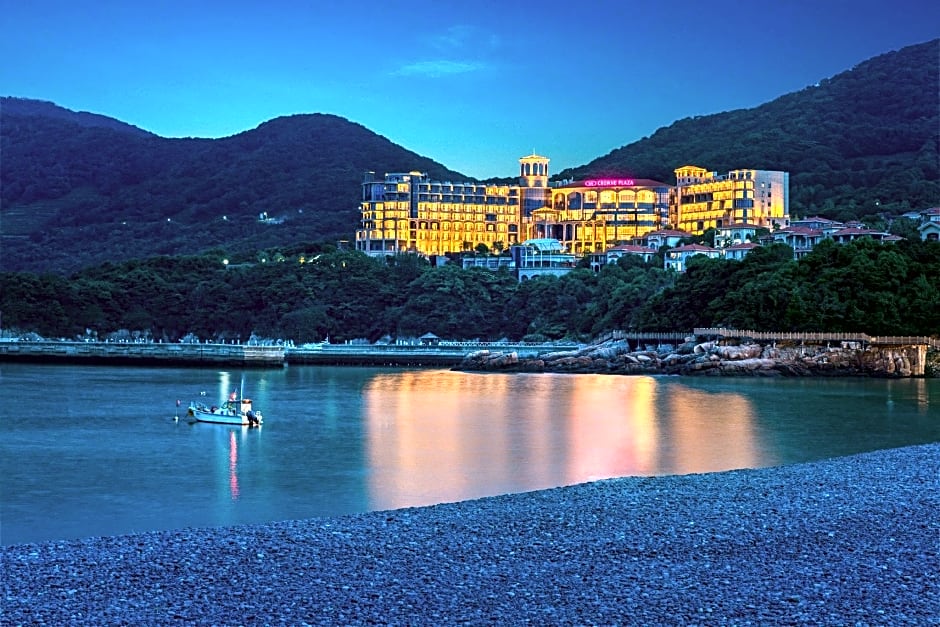 Crowne Plaza Zhoushan Seaview By IHG