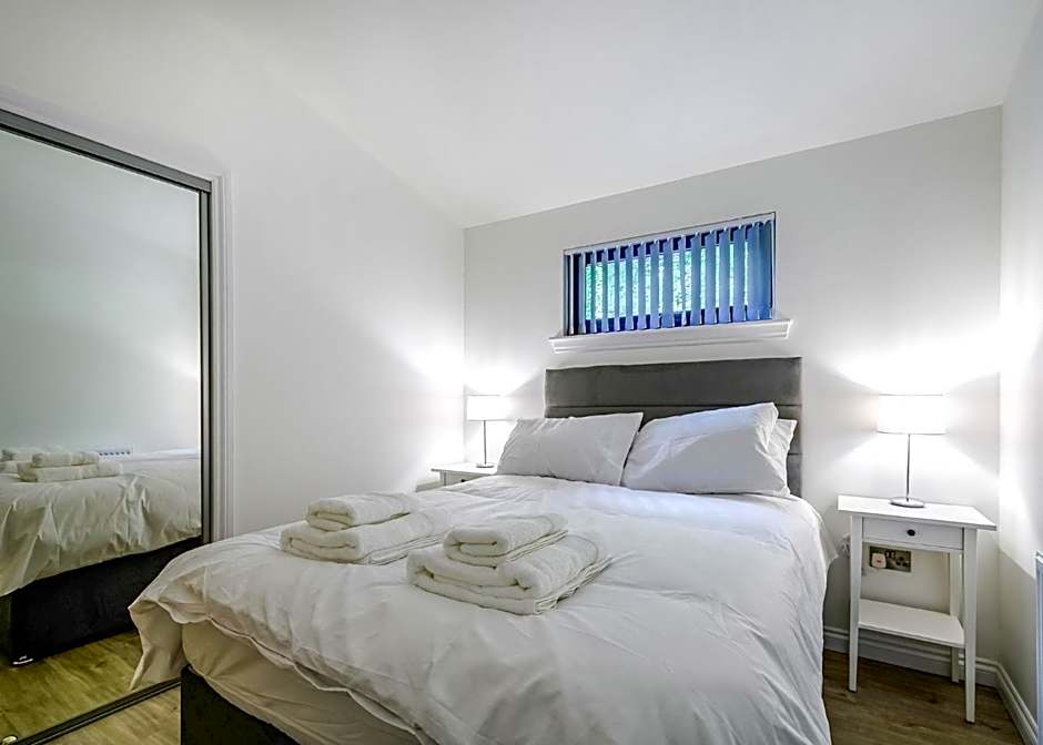 Gadgirth Estate Lodges