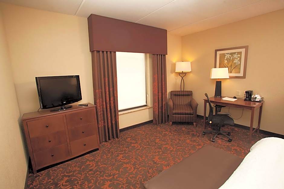 Hampton Inn By Hilton Elmira