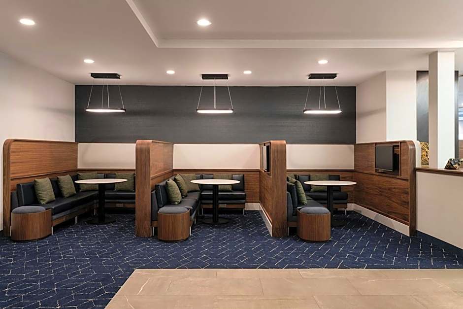 Courtyard by Marriott Cleveland Beachwood