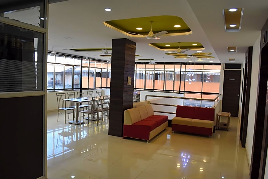 Hotel Royal Treat Kolhapur