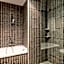 AC Hotel by Marriott Bologna