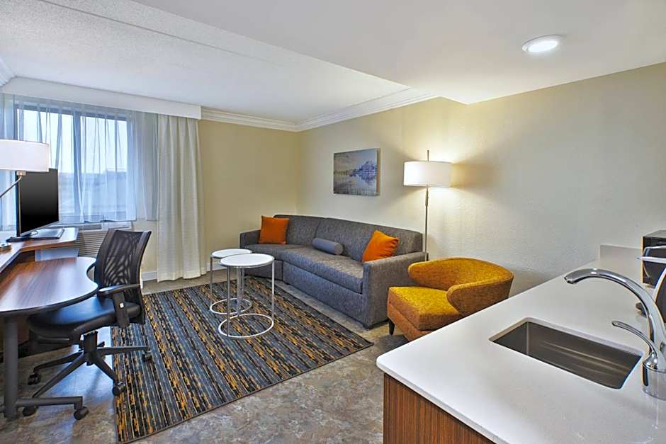 Fairfield by Marriott Inn & Suites Herndon Reston