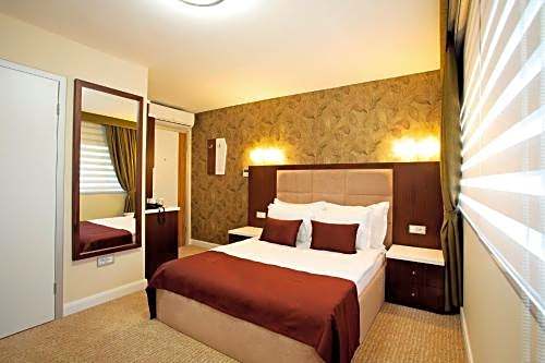 End Glory Hotel
