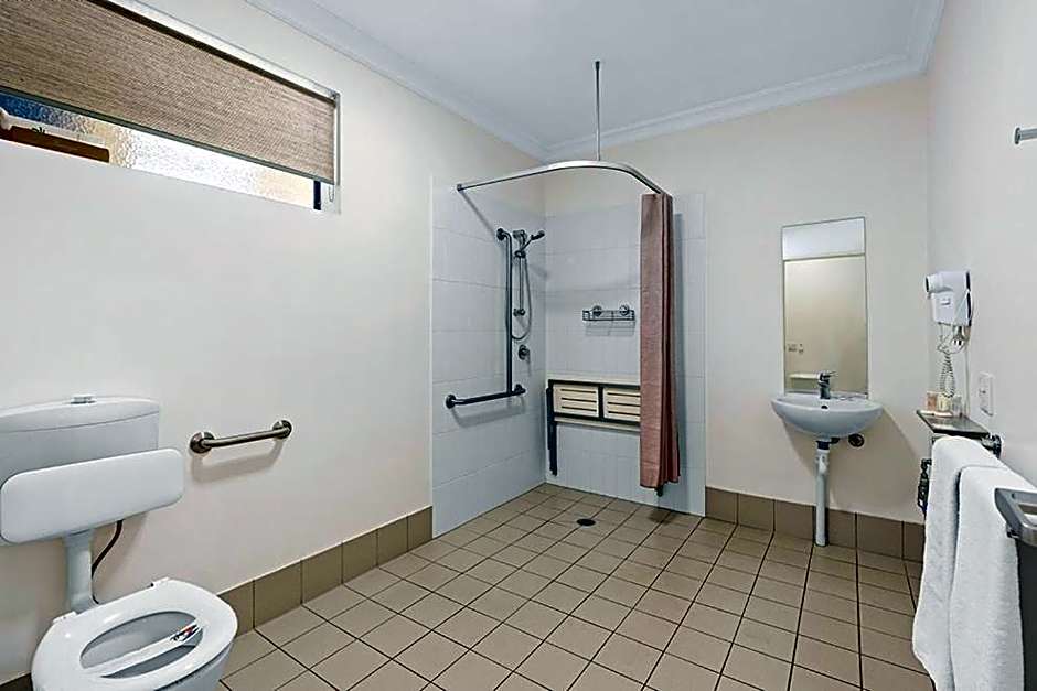 Western Gateway Motel and Apartments