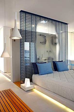 Art Suite Sea View with Outdoor Spa Bath