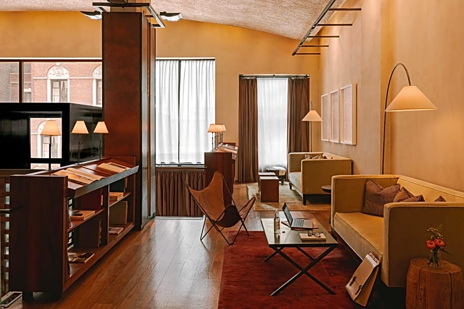 Chambers Hotel