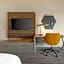 Holiday Inn Express Hotel & Suites Astoria By IHG