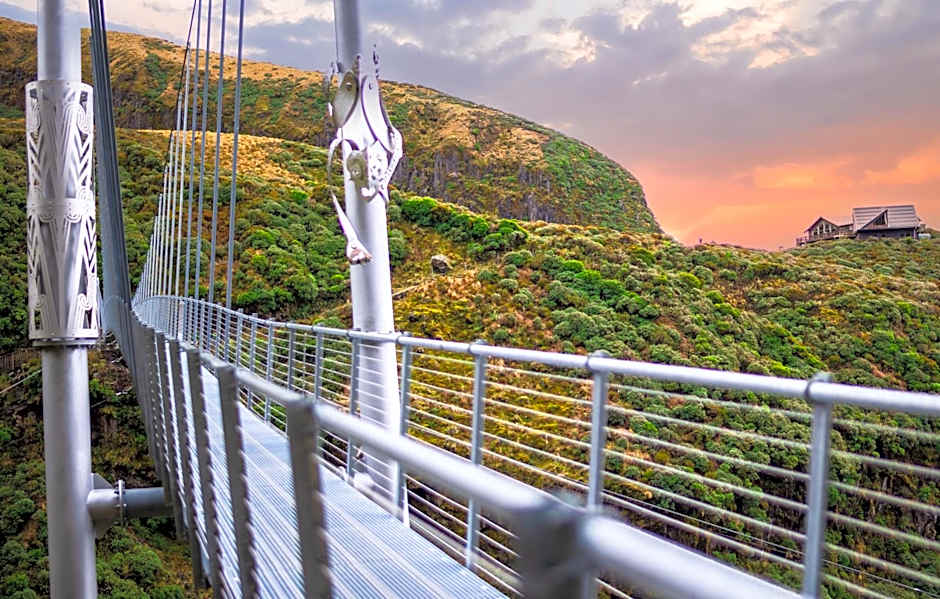 Mountain Lodge, Stratford, Ngati Ruanui