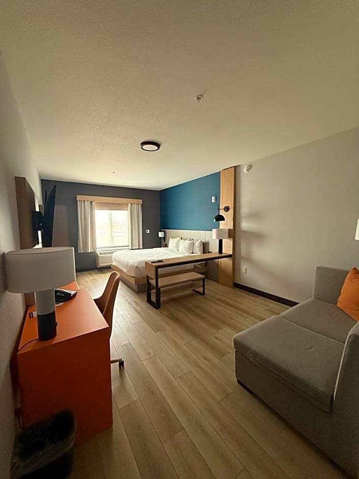 Comfort Suites Cheyenne