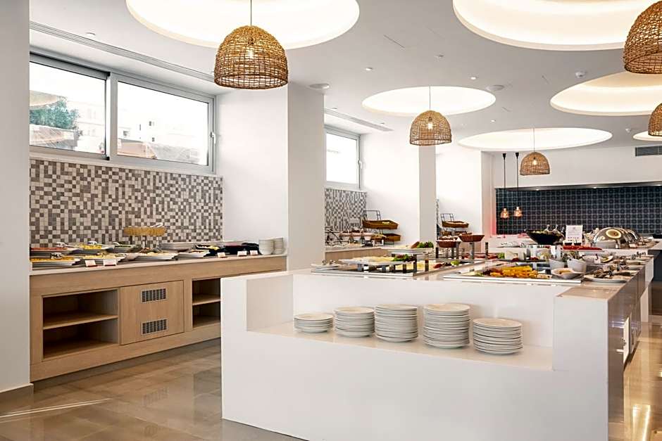 Sunprime Protaras Beach - Adults Only