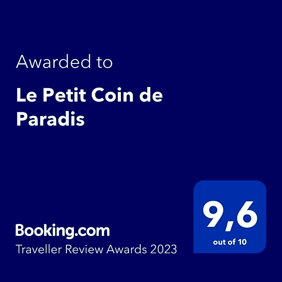 Le Petit Coin de Paradis