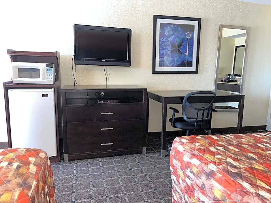 Oregon Trail Inn and Suites