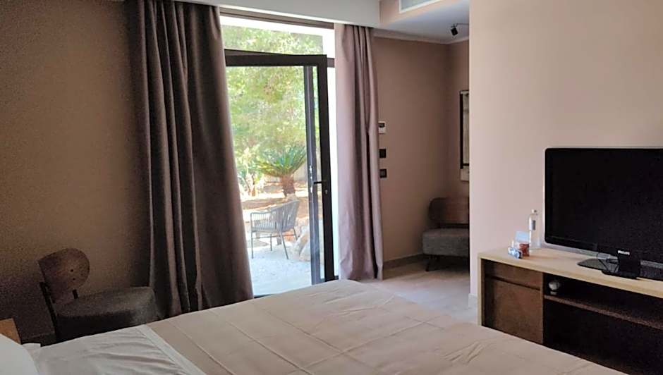 Araja Villa&Suite by Geocharme