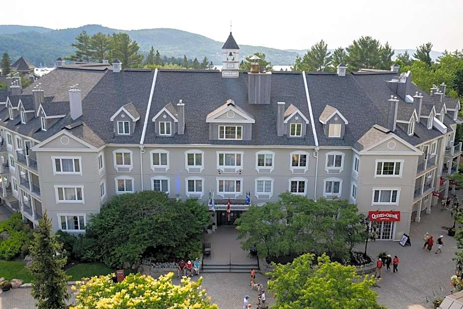 Holiday Inn Express & Suites Tremblant By IHG