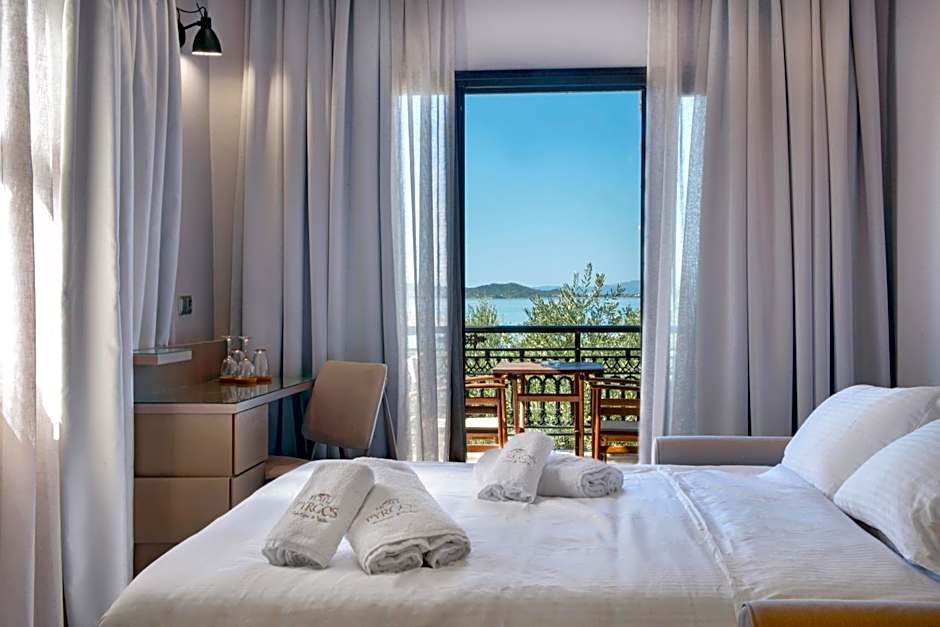 Pyrgos Hotel