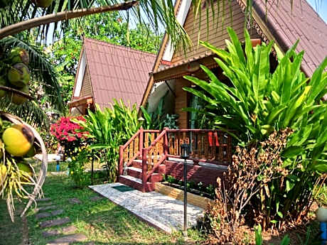 Himawari Restaurant and Cottage