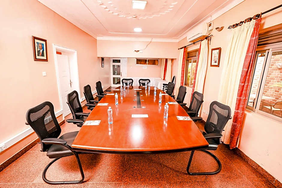 Eureka Place Hotel Kampala