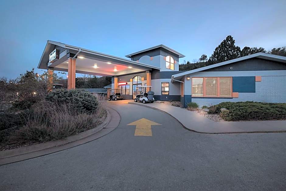 Travelodge by Wyndham Rapid City