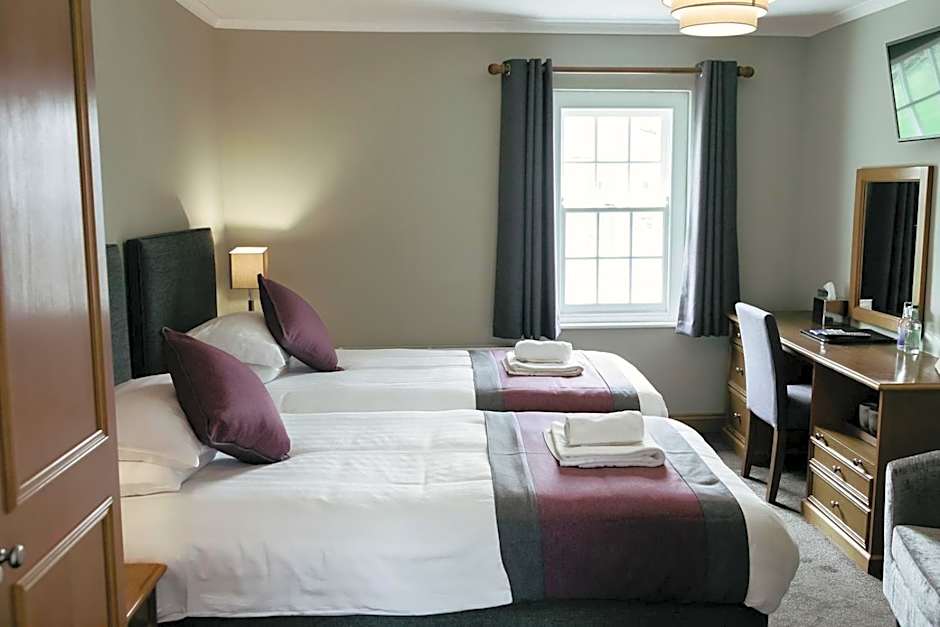 St. Davids Cross Hotel