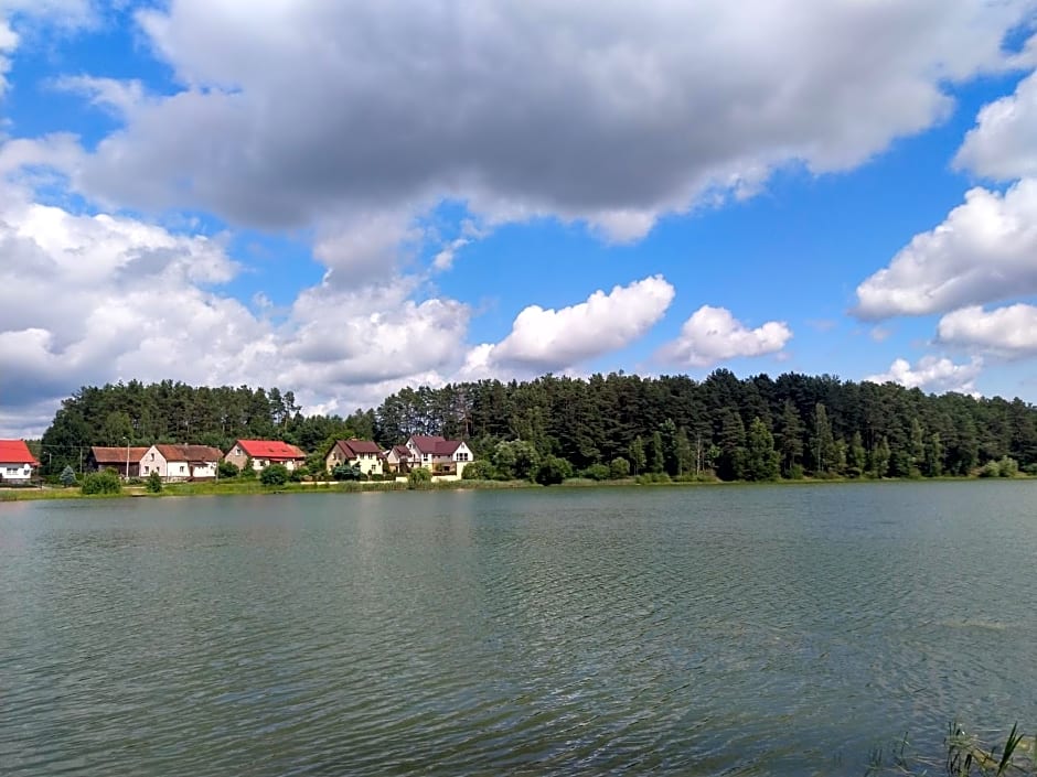 Nadbrzegiem Szczycionek - Domy całoroczne nad jeziorem